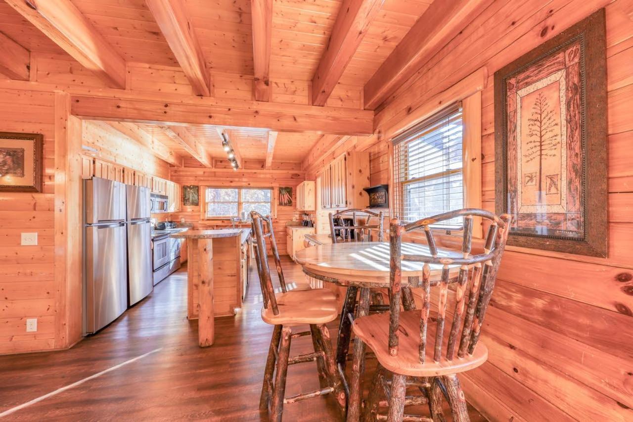Black Bear Ridge Resort: Valhalla Manor By Dc Sevierville Extérieur photo