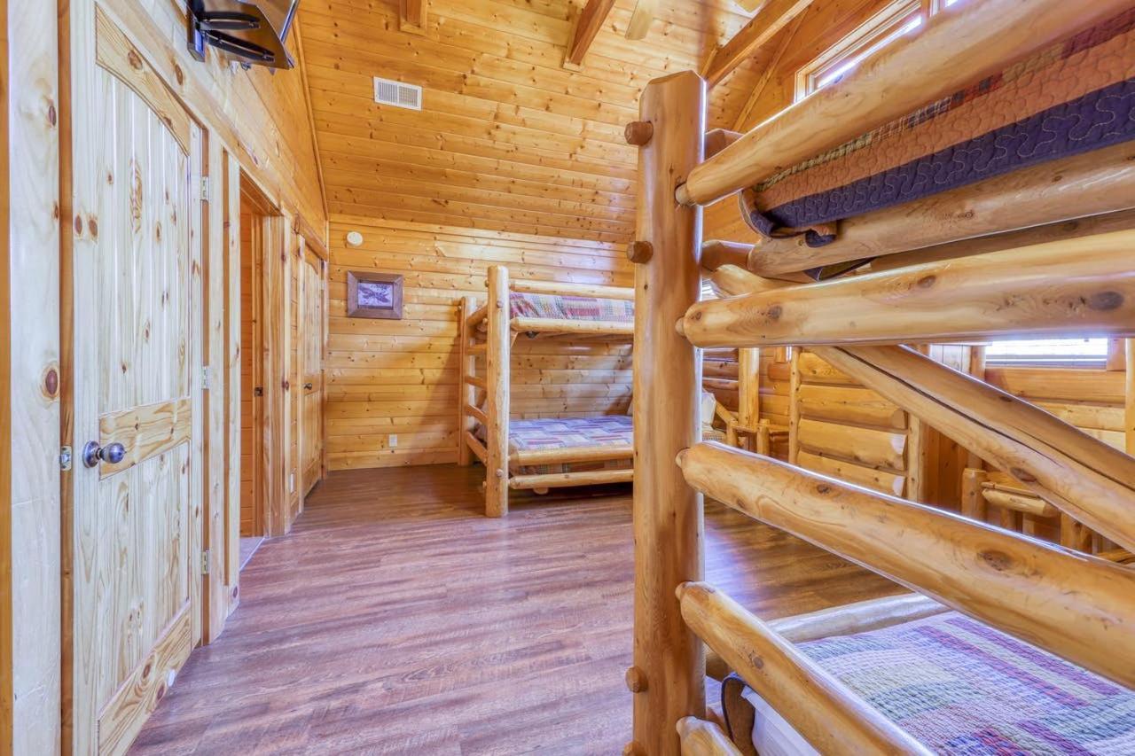 Black Bear Ridge Resort: Valhalla Manor By Dc Sevierville Extérieur photo