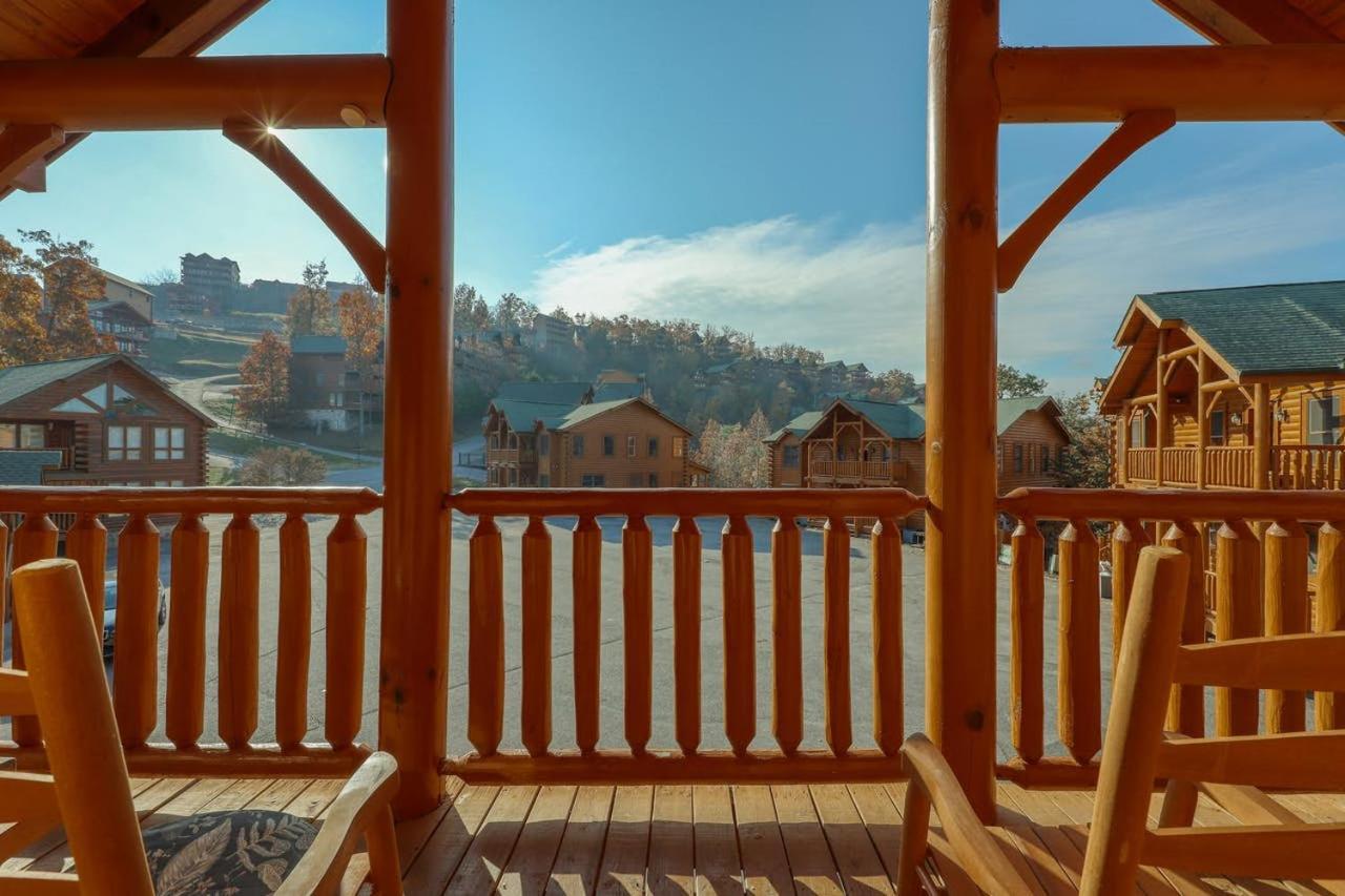 Black Bear Ridge Resort: Valhalla Manor By Dc Sevierville Extérieur photo