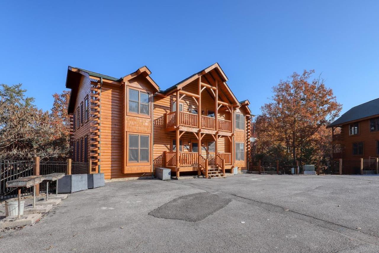 Black Bear Ridge Resort: Valhalla Manor By Dc Sevierville Extérieur photo